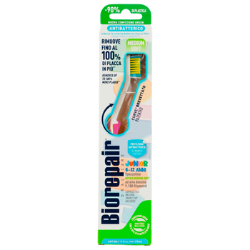 Junior Curve Medium Soft szczoteczka do zębów 1 szt.